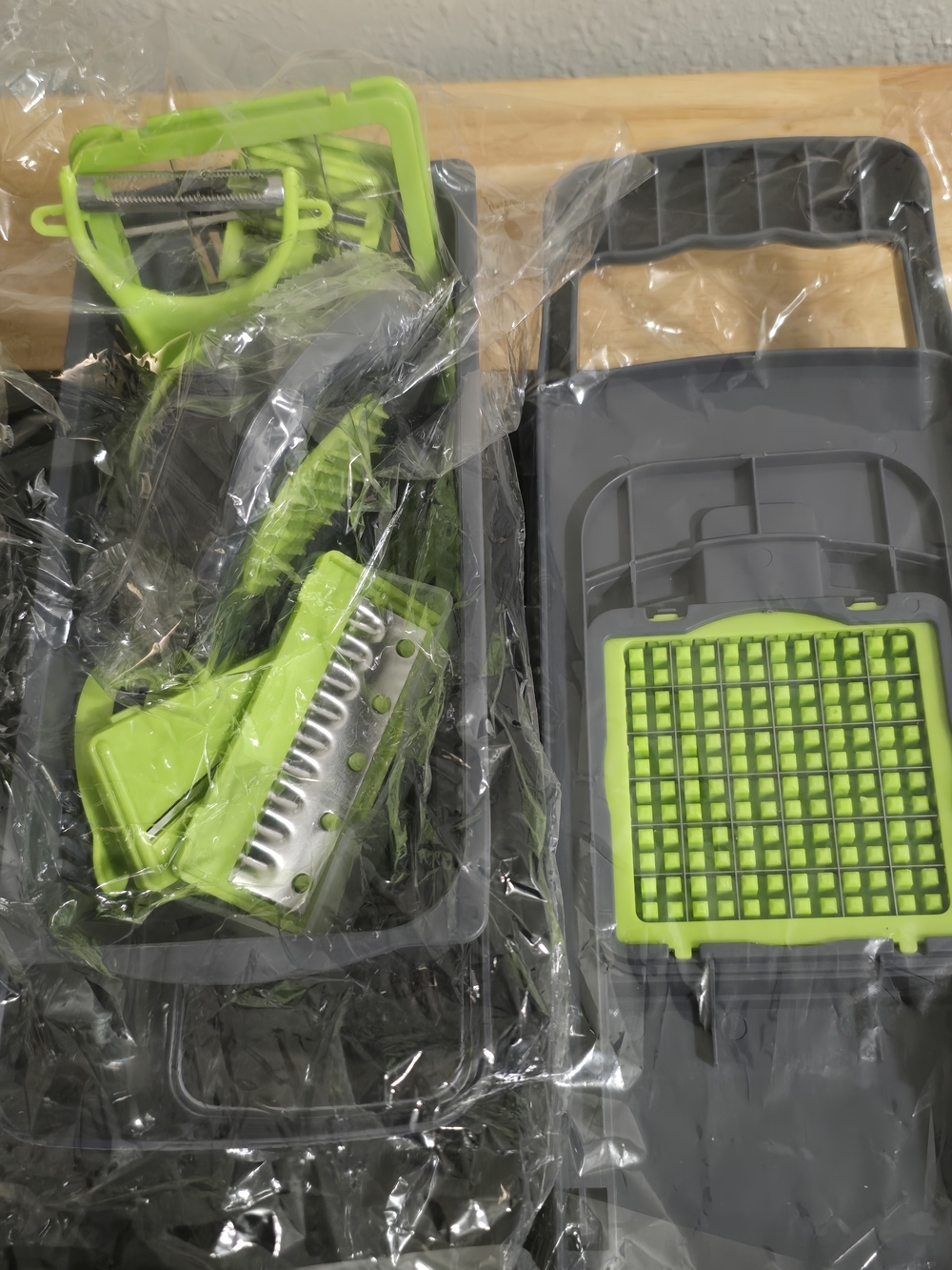 16-1 Multi-Function Vegetable Chopper and Slicer - Lime Green & Gray